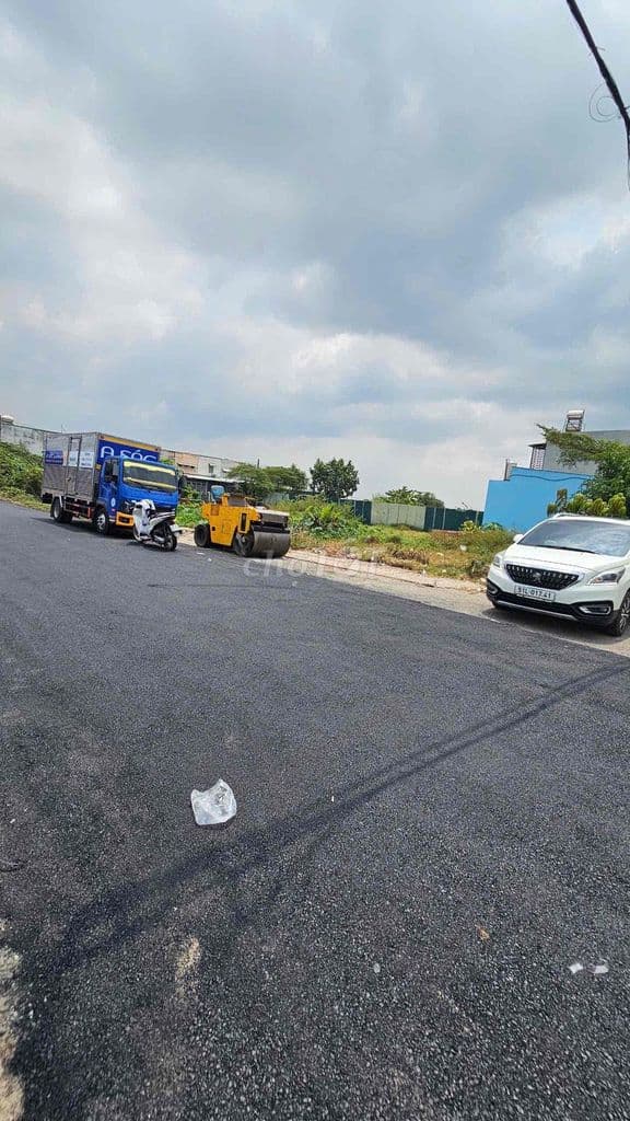 ĐẤT MT Xuân Thới Thượng 20- 875m - 90m TC- SHR -300m ra Phan Văn Hớn