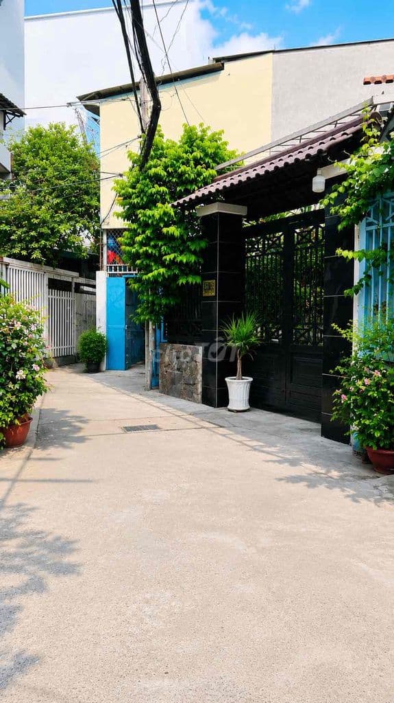 HƠN 6 TỶ - 3 TẦNG - 70M2 NGANG 5M - QUẬN 7