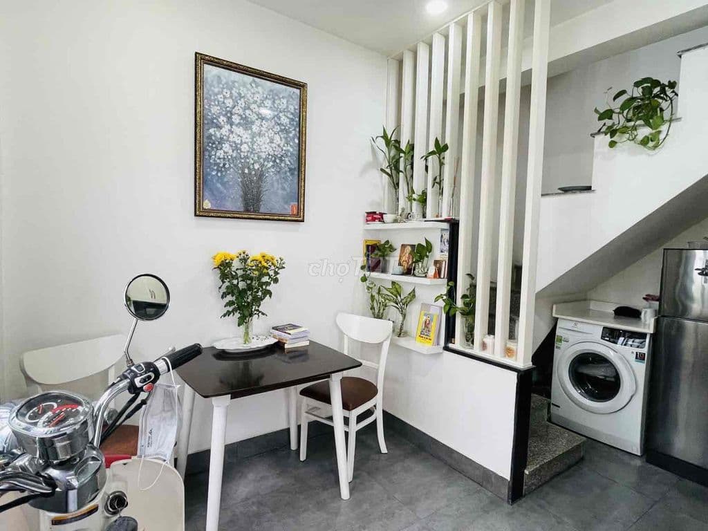 Bán nhà hẻm rộng gần mặt tiền Lê Hồng Phong. 3 tầng 2pn chỉ 2 tỷ 9 - Ảnh 2