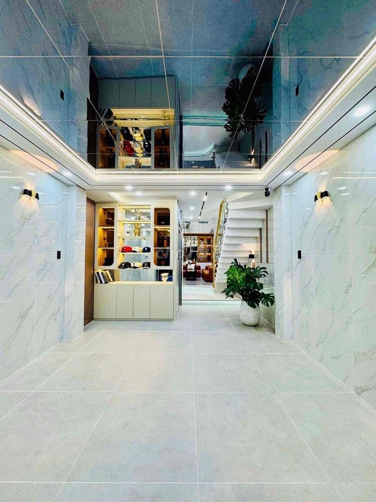 BÁN NHÀ THANG MÁY HIỆN ĐẠI- GẦN CITYLAND PHAN VĂN TRỊ GÒ VẤP