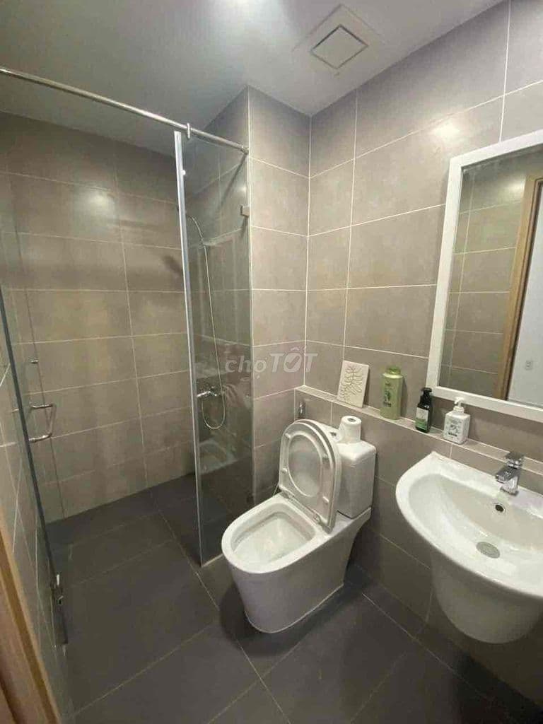 Bán Gấp 2Pn Tặng Full Nội Thất Sổ Hồng Sẳn Lovera Vista - Ảnh 3