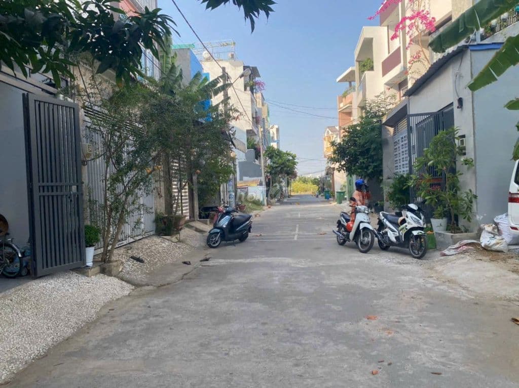 Đất đẹp 64m2, sổ riêng gần Liên Phường đi Q2 khoảng 7 phút giá 3 tỷ 9 - Ảnh 2