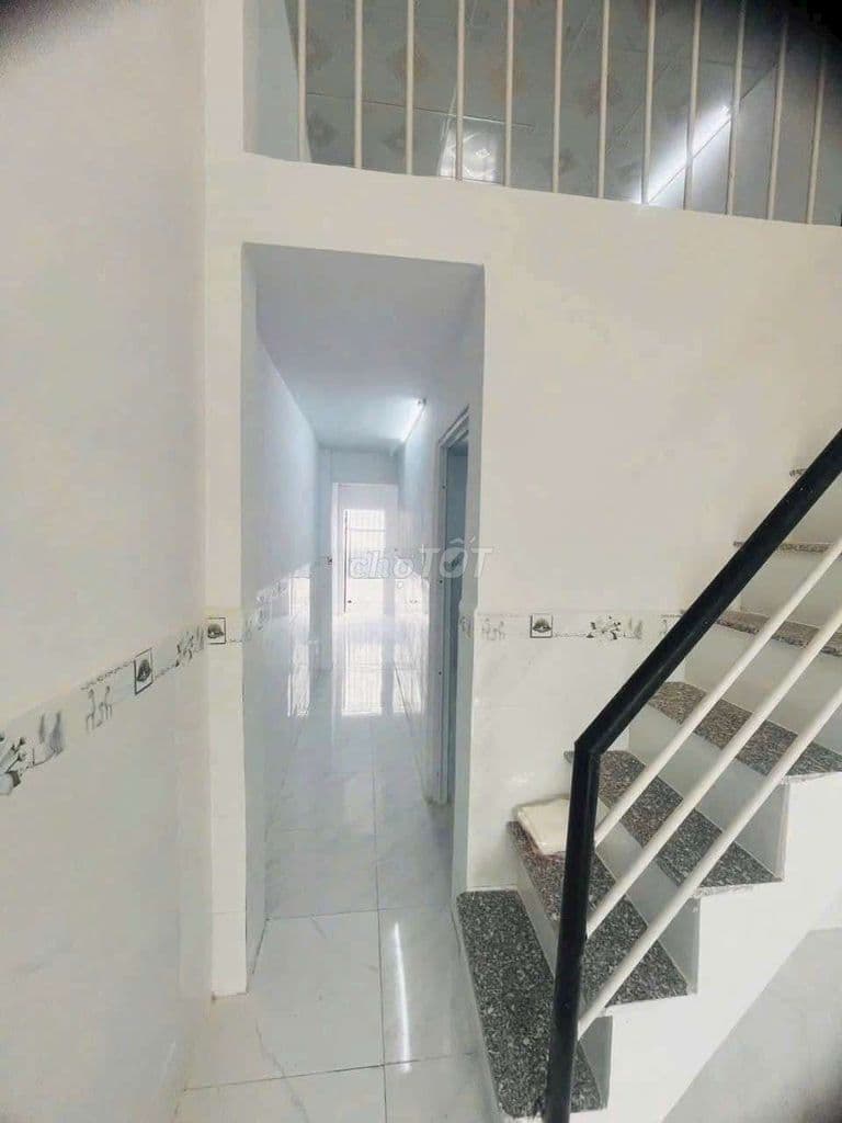 Bán nhà giá rẻ DT: 3mX16m 1T+ lửng 2pn đường 6m thông lung tung - Ảnh 3