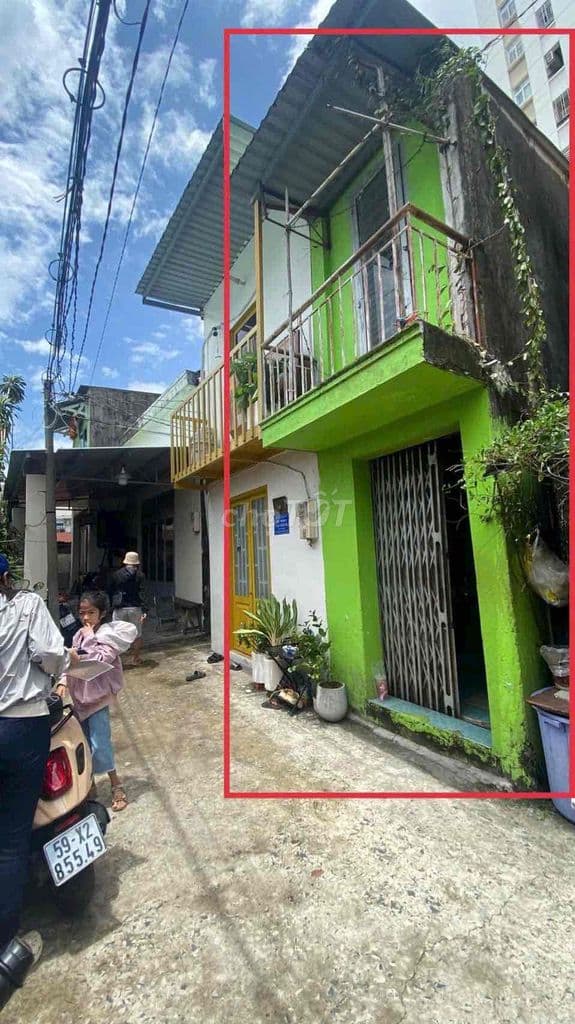 Bán nhà nhỏ hẻm 4m gần đường Ung Văn Khiêm có Sổ hồng 9m2