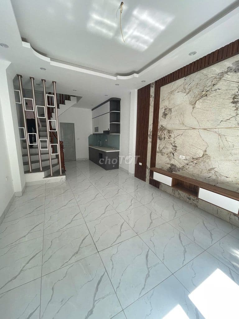 SIÊU HIẾM!! Hơn 3 tỷ có nhà 4 tầng ngõ thông , ô tô tải qua nhà. - Ảnh 2