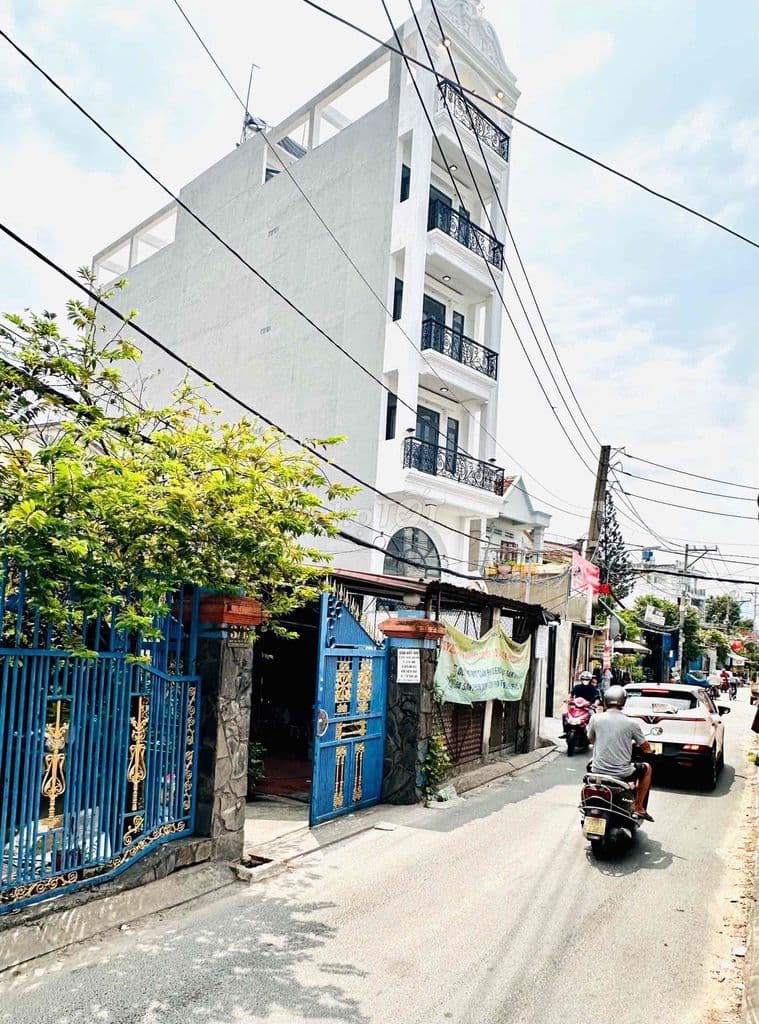 Nhà phố mặt tiền ĐHT 42, 5 tầng. 4,2mx25m. Khai thác CHDV + khách sạn - Ảnh 3