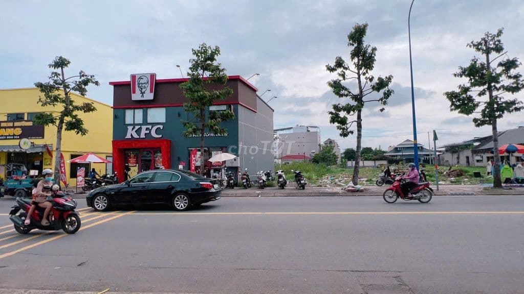 Bán 1935m2 đất Mặt tiền Lê Thị Hà –Rộng 24,2m-Kinh doanh - Ảnh 2