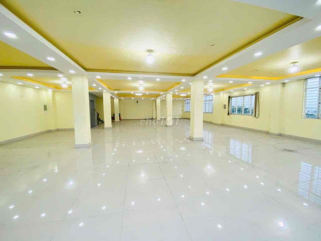 Cần bán nhà mặt tiền - Ảnh 3