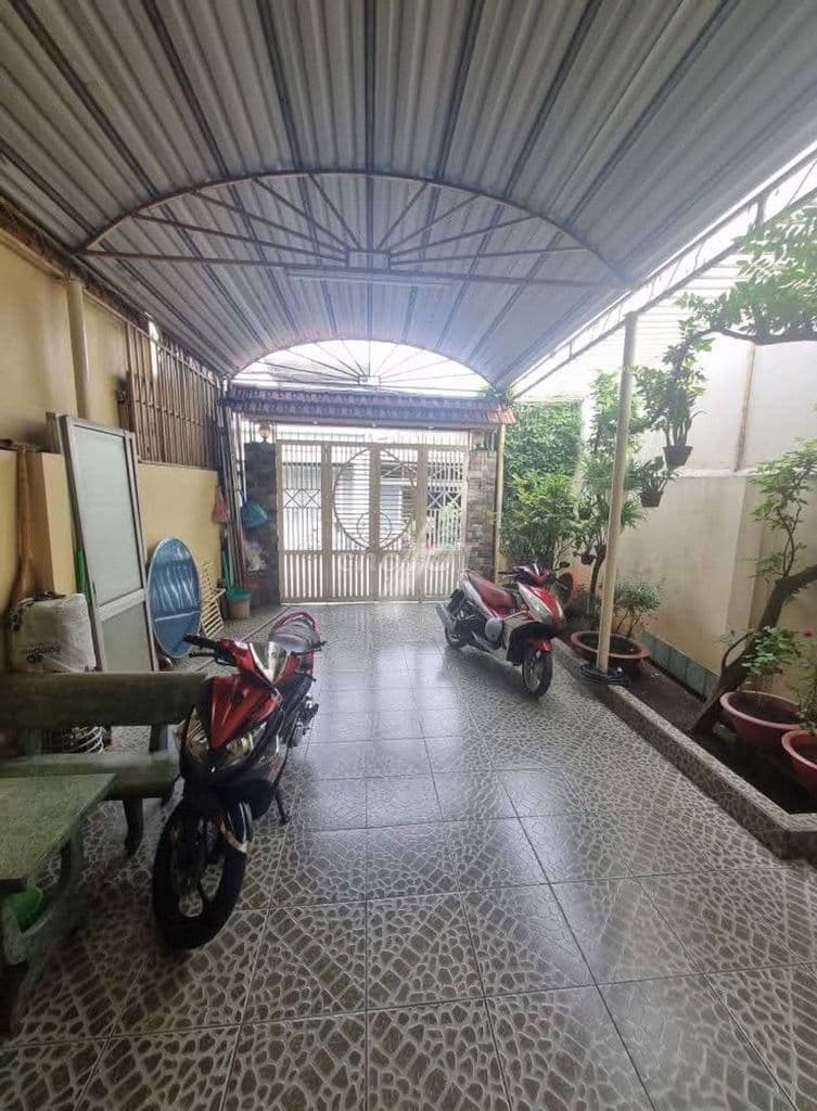 MT ĐHT 9, 88 m², 3 tầng, nhỉnh 5 đồng.