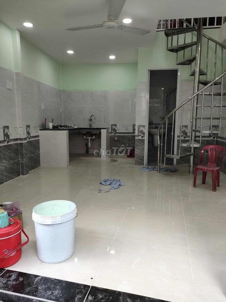 Bán nhà hẻm Hồng Bàng, 22m2, 1 lầu, nhà mới, nhỉnh 2 tỷ! - Ảnh 2