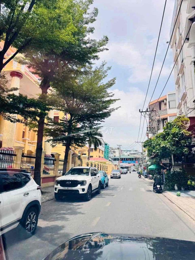Hai mặt hẻm oto, ngay VX Hàng Xanh, sổ vuông, 75m2 chỉ 10 tỷ 999 tl - Ảnh 3