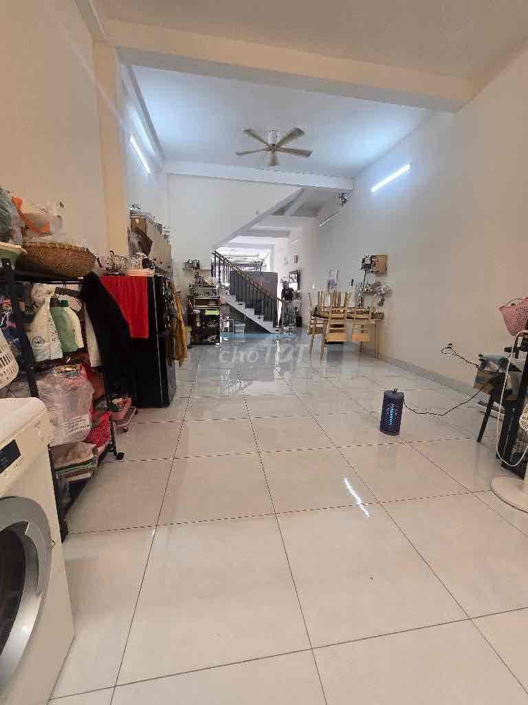 Bán nhà MT KD gần Cầu Chà Và Q8. DT: 100, 4 Tầng, 4PN. Giá 17 Tỷ - Ảnh 2