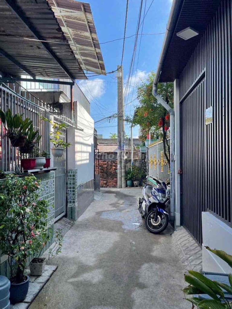 NHÀ ĐẸP GIÁ TỐT VÀO Ở NGAY TRỊNH THỊ MIẾNG TTT NGAY CHỢ THỚI TỨ - Ảnh 2