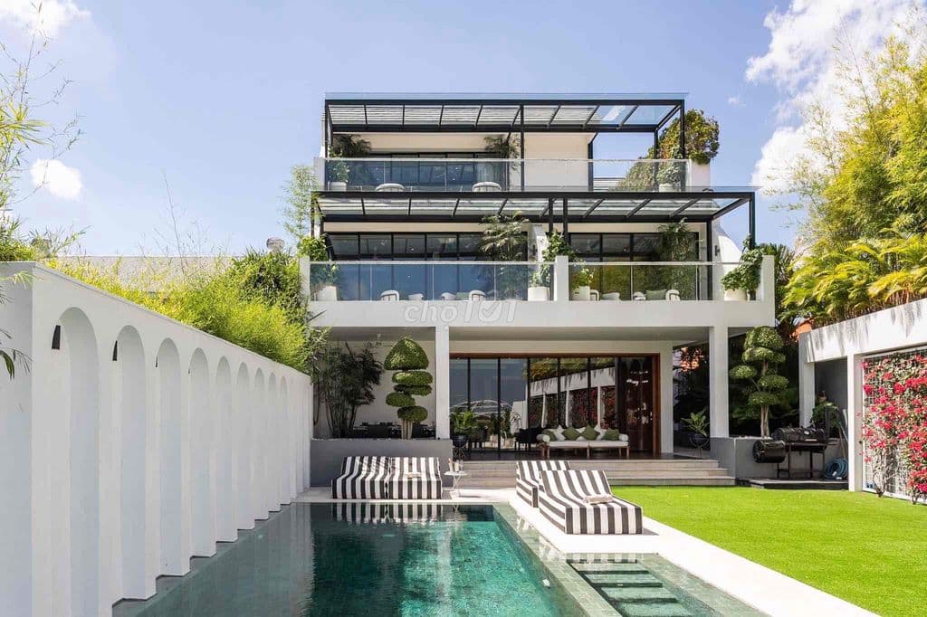 Bán biệt thự Compound Thảo Điền, Q2 - 450m2 - 100 tỷ - HDT 5.500$/thán