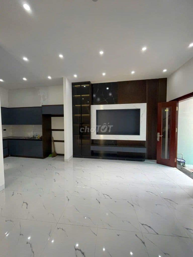SIÊU PHẨM BIỆT THỰ MINI 78M2 -GẦN QUỐC LỘ 1A - HÀNG XÓM CÁC DỰ ÁN LỚN