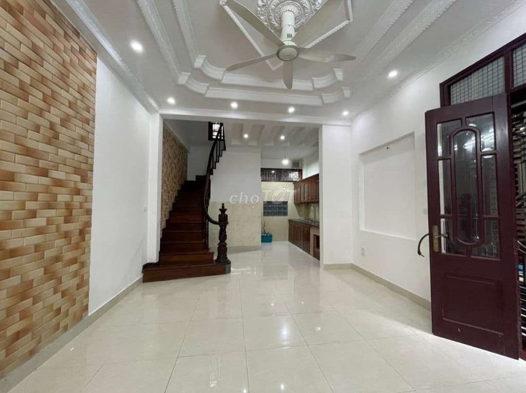 Rẻ, Thụy Khuê Tây Hồ nhà 40m x 4T, 8.5 tỷ ba gác, sát phố - Ảnh 3