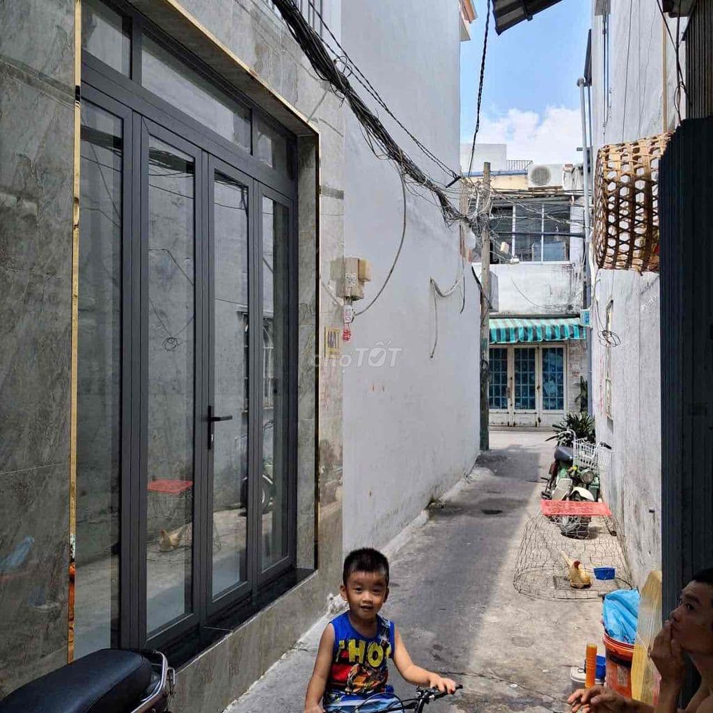 Chính chủ e cần bán nhà lô nhì mặt tiền đường số cách xe hơi 5 bước - Ảnh 2