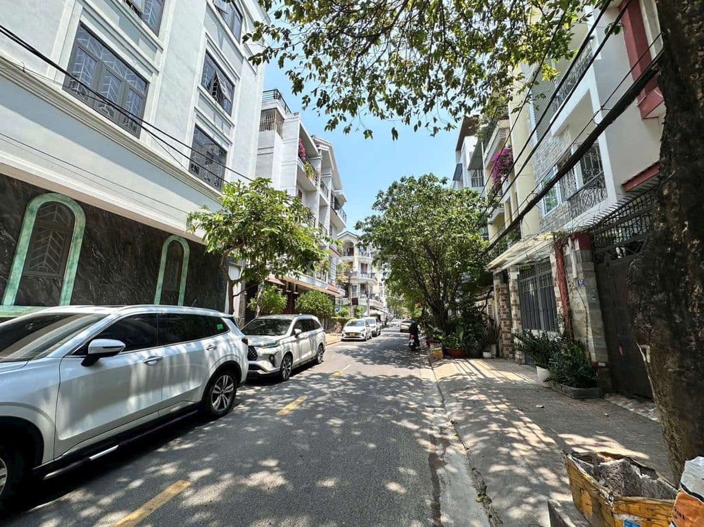 Bán nhà MT đường 16 P tân phú Q7 4x20m 4 tầng giá 15ty TL - Ảnh 3