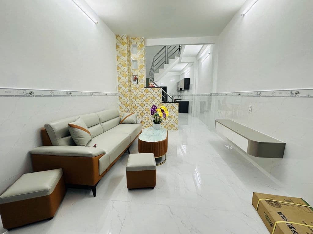 NGAY BỜ KÈ RẠCH XUYÊN TÂM- HXH - 3 TẦNG - 38M2 - 2PN- VŨ TÙNG - Ảnh 2