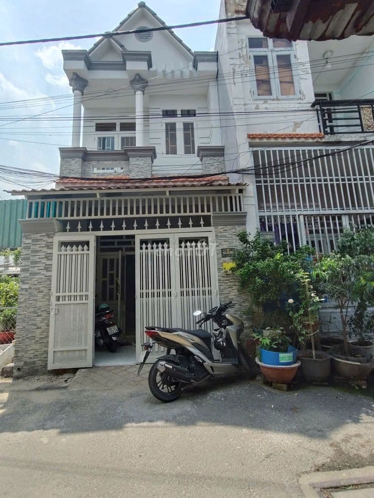 Nhà ngộp 1/ ngắn 4x16 đường Lê Thị Ngay Vĩnh Lộc A 2ty4 thương lượng