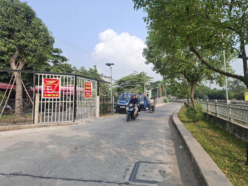 xả hàng 3 lô liền kề đường thạnh xuân 25 phường thới an - Ảnh 2