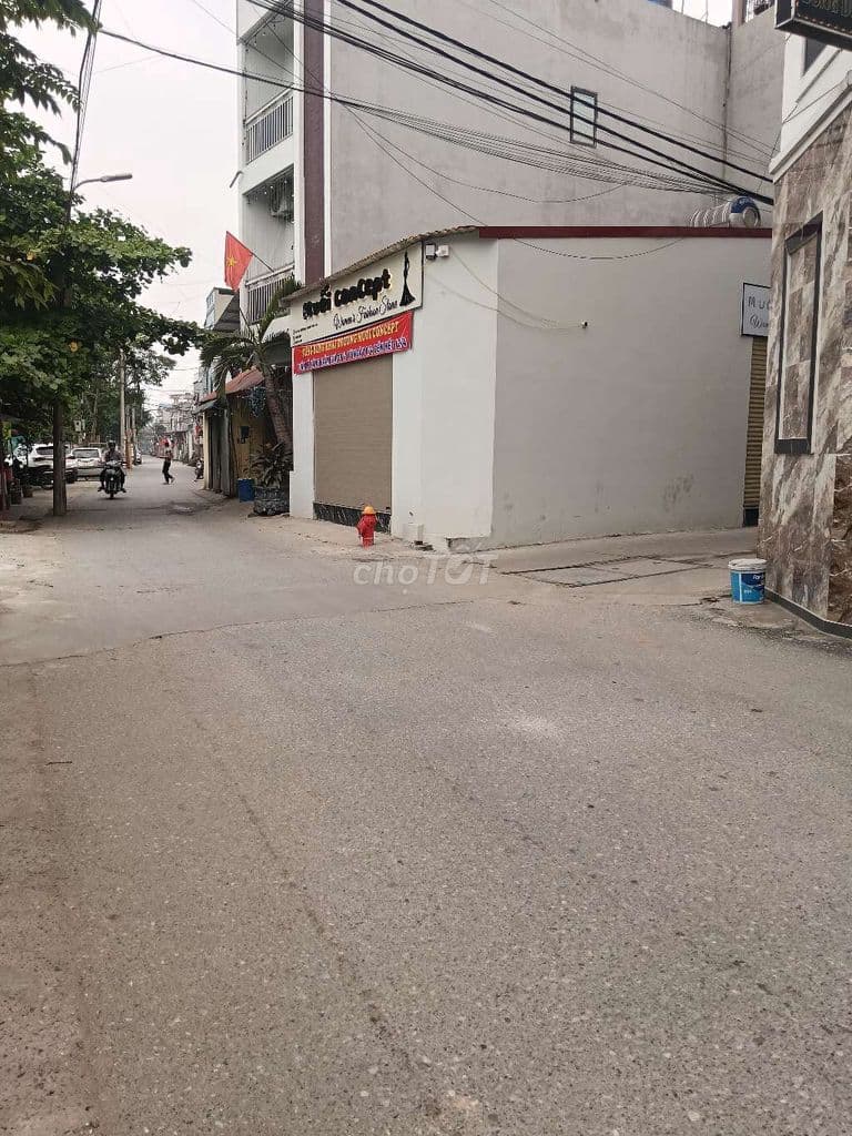 Nhà cực đẹp,Quang Minh, Mê Linh đường lớn ôtô đỗ cửa 5.x tỷ - Ảnh 3