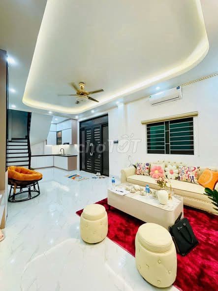 bán nhà TRUNG KÍNH 5 tầng full nội thất - Ảnh 3