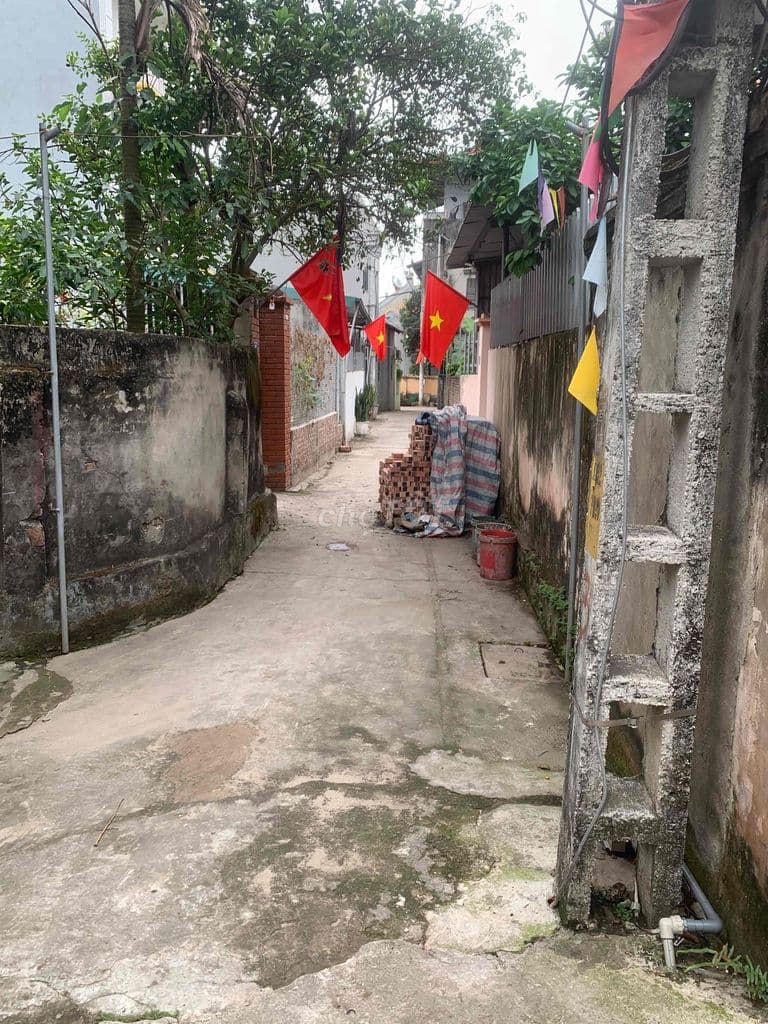 cần bán đất kèm nhà - Ảnh 2