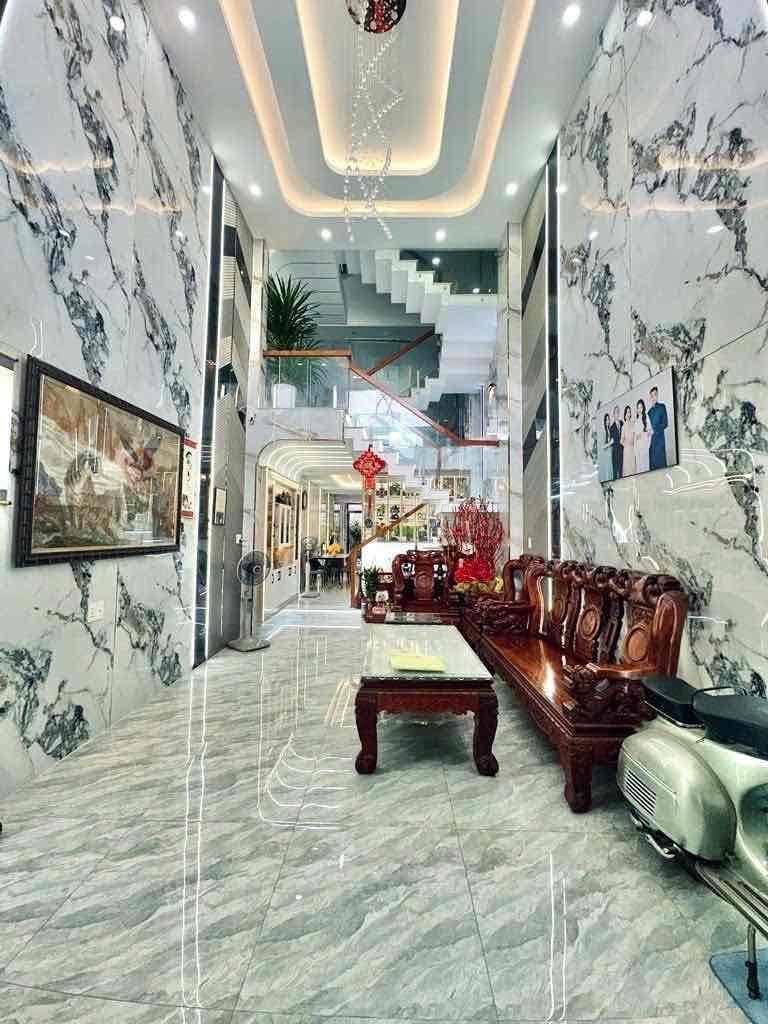 Siêu phẩm nhà 5 Tầng Đường BÙI VĂN NGỮ, 104m2, ngang 4mnở hậu, hẻm 6m - Ảnh 2