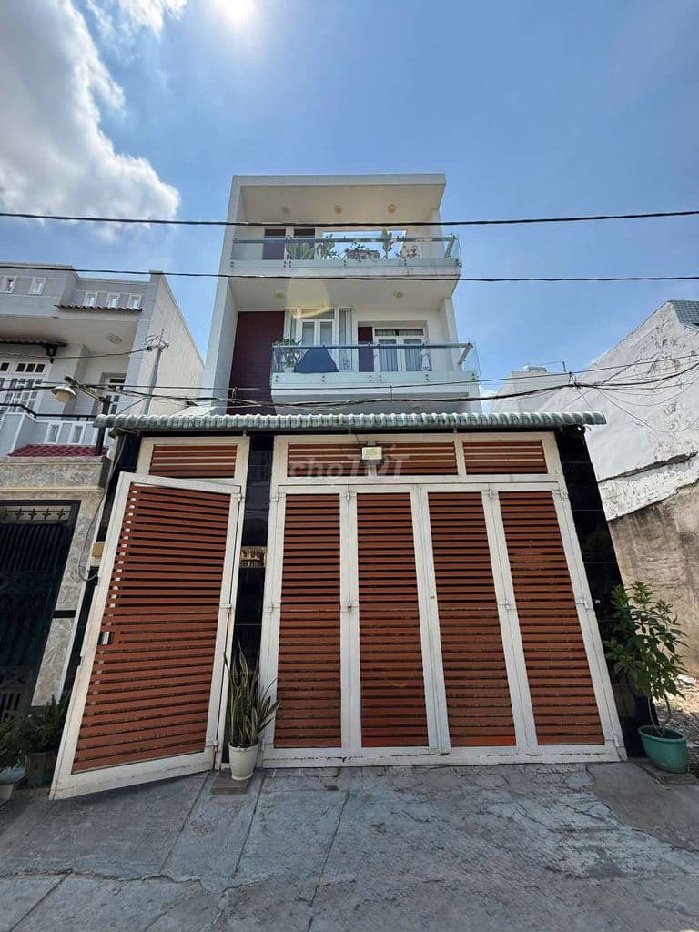 Nhà đẹp Bình Trị Đông, Hẻm ô tô 8m, 4 Tầng, 91m², ngang 6m cực hiếm
