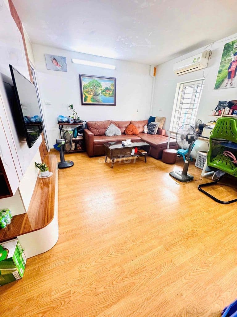 tôi cần bán nhà khu Văn Chương Đống Đa