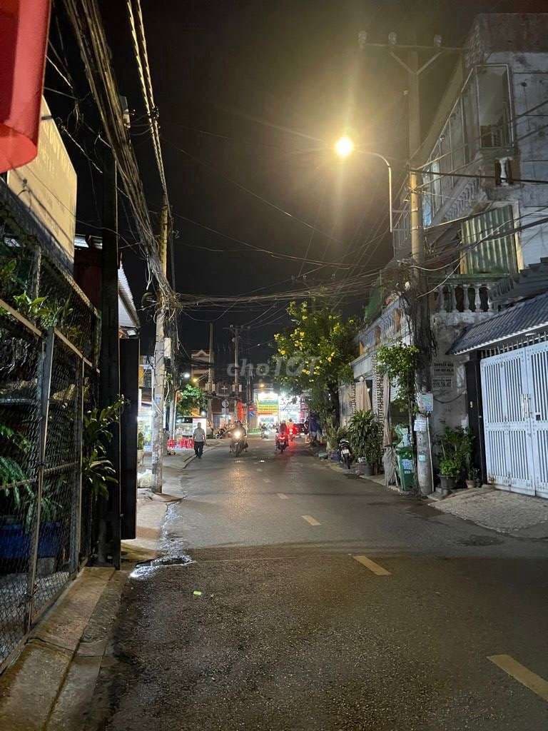 NHÀ MẶT TIỀN - GIÁ TỐT TRONG THÁNG - Ảnh 2