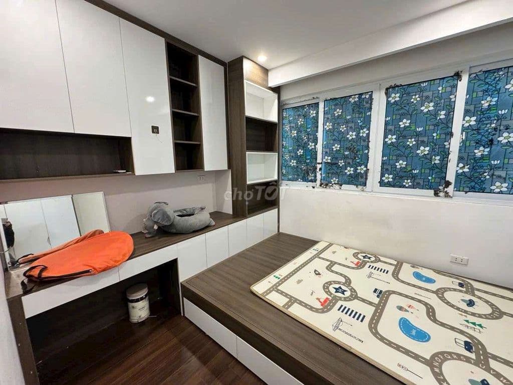 Nhà phố Bạch Mai, 30m*5T ngõ thông 3 gác chạy 30m ra phố, dân xây KoQH - Ảnh 2