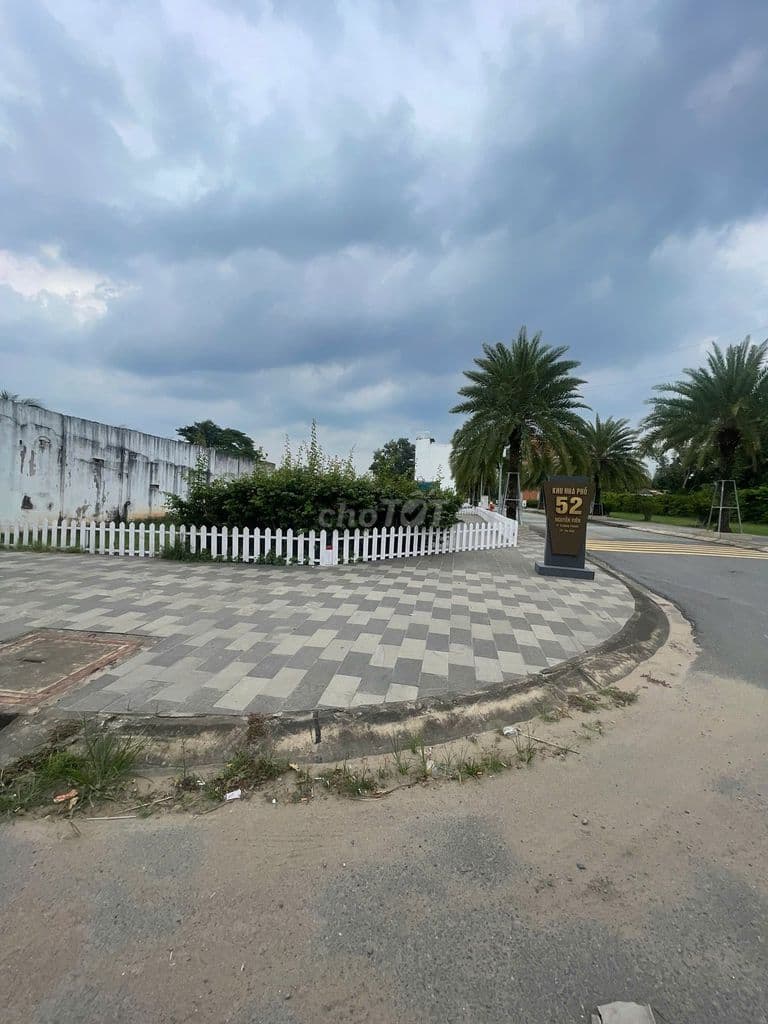 BÁN ĐẤT ĐƯỜNG Ô TÔ NGUYỄN XIỂN, GIÁ BÁN = TÍNH THUẾ, Q9, TRƯỜNG THẠNH