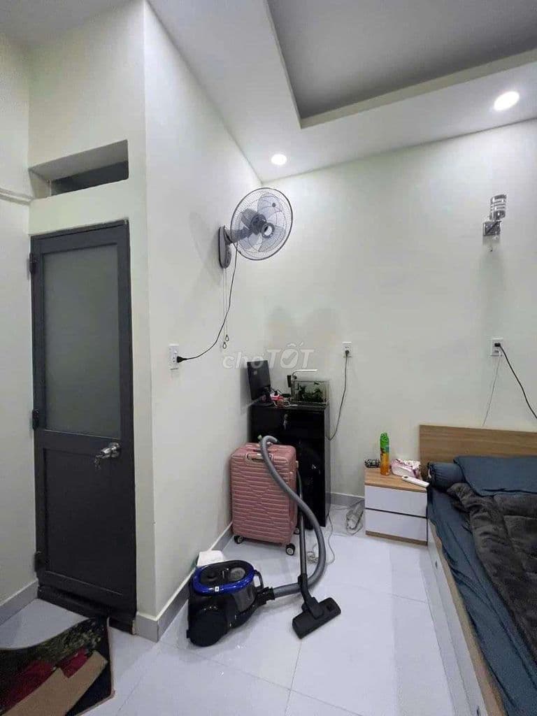 BÁN NHÀ PHẠM NGỌC CHỢ TÂN HƯƠNG QUẬN TÂN PHÚ 24m² 2TẦNG HXH CHÍNH CHỦ - Ảnh 2
