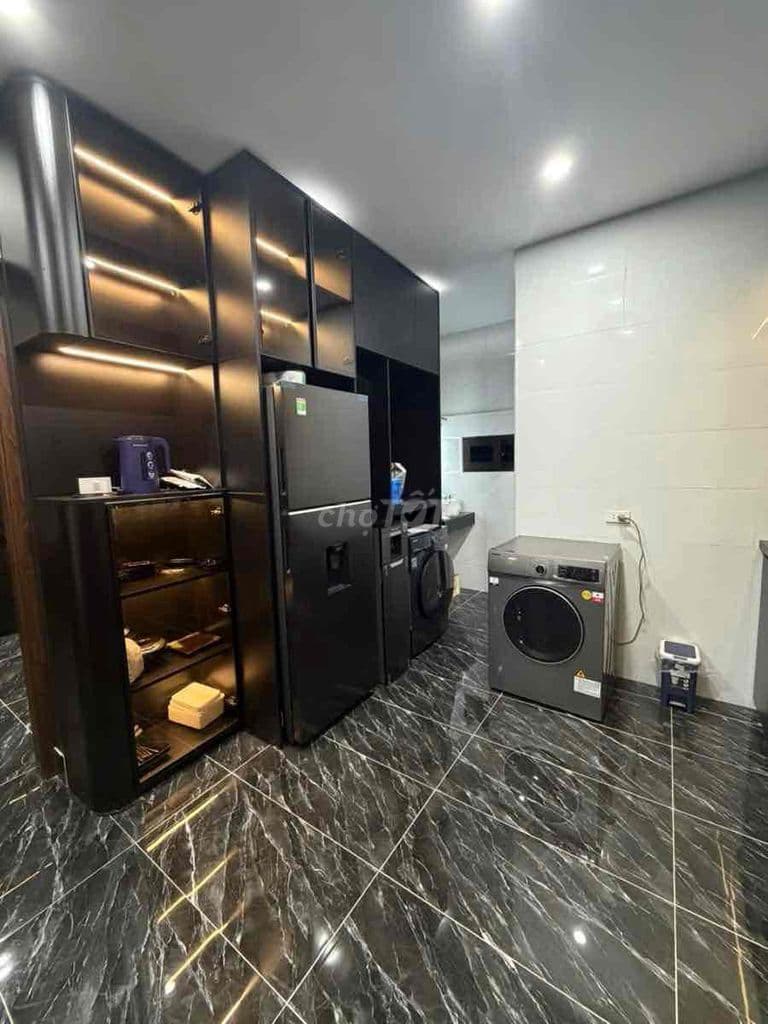 TT Tôn Thất Tùng, 70m2, ô tô đỗ, 2 thoáng, gần phố, KD đỉnh, full đồ - Ảnh 3