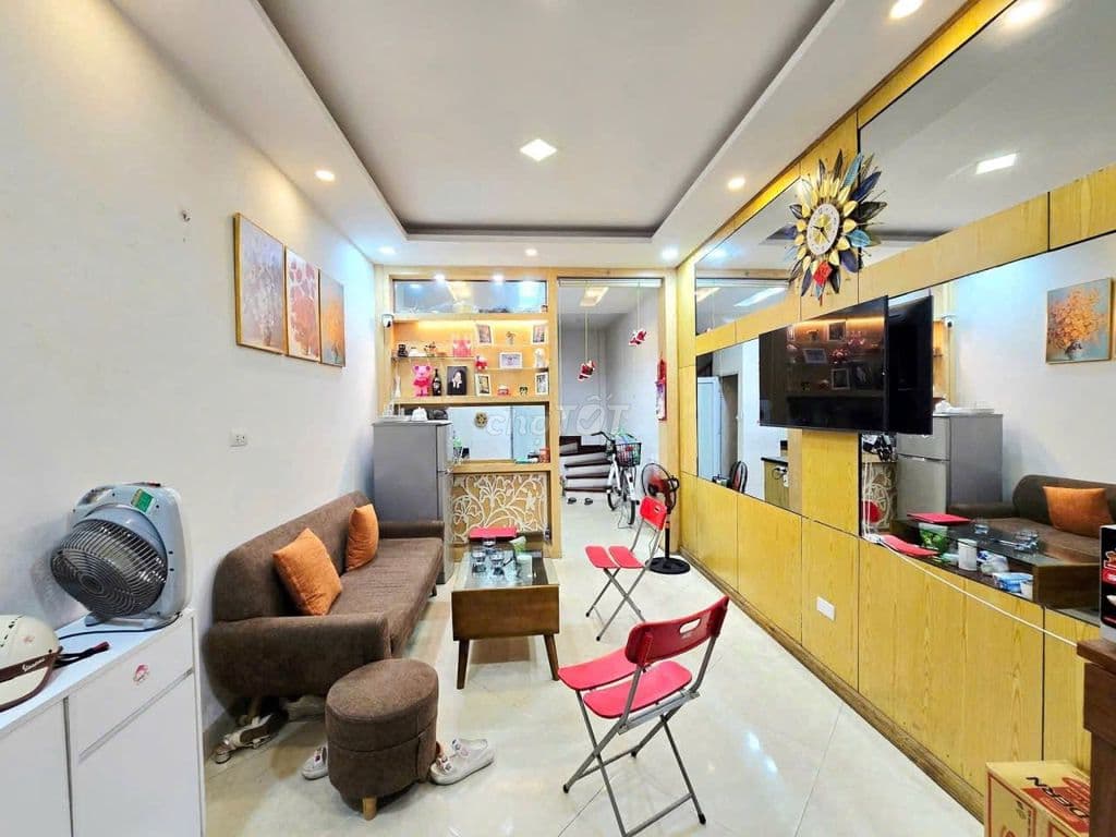 bán nhà 5 tầng Mỹ Đình 8.2 tỷ