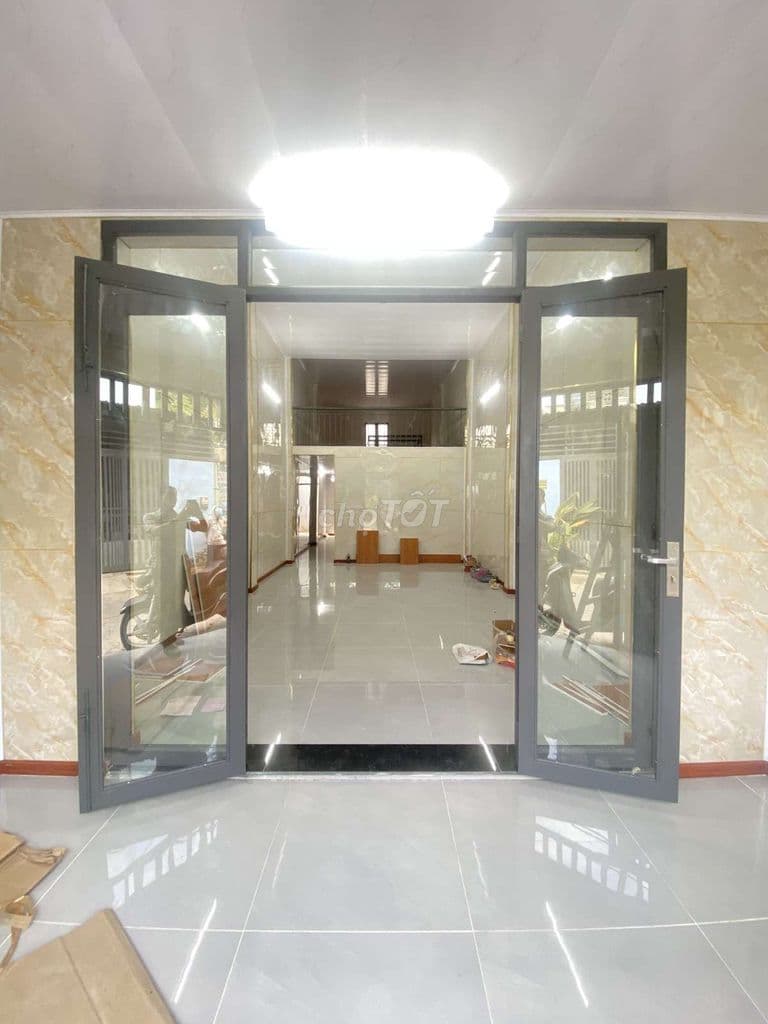 Nhà đẹp giá rẻ chủ gấp bán