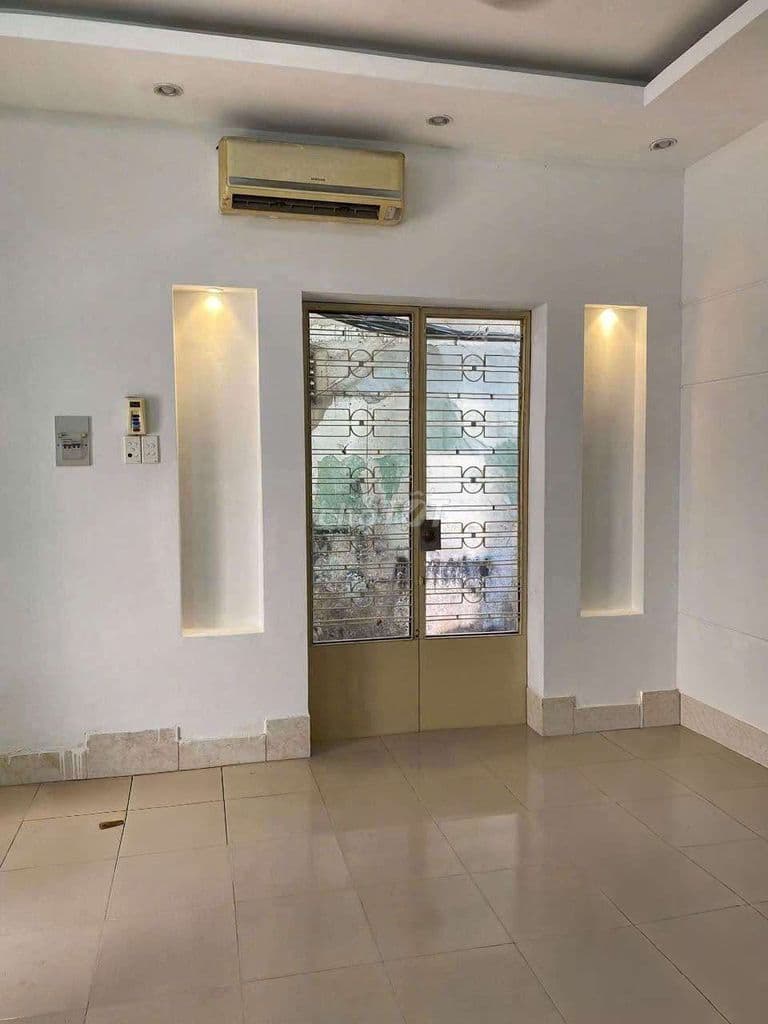 GẤP BÁN Q10 - NGUYỄN TIỂU LA, HIẾM CÓ CĂN THỨ 2 - Ảnh 2