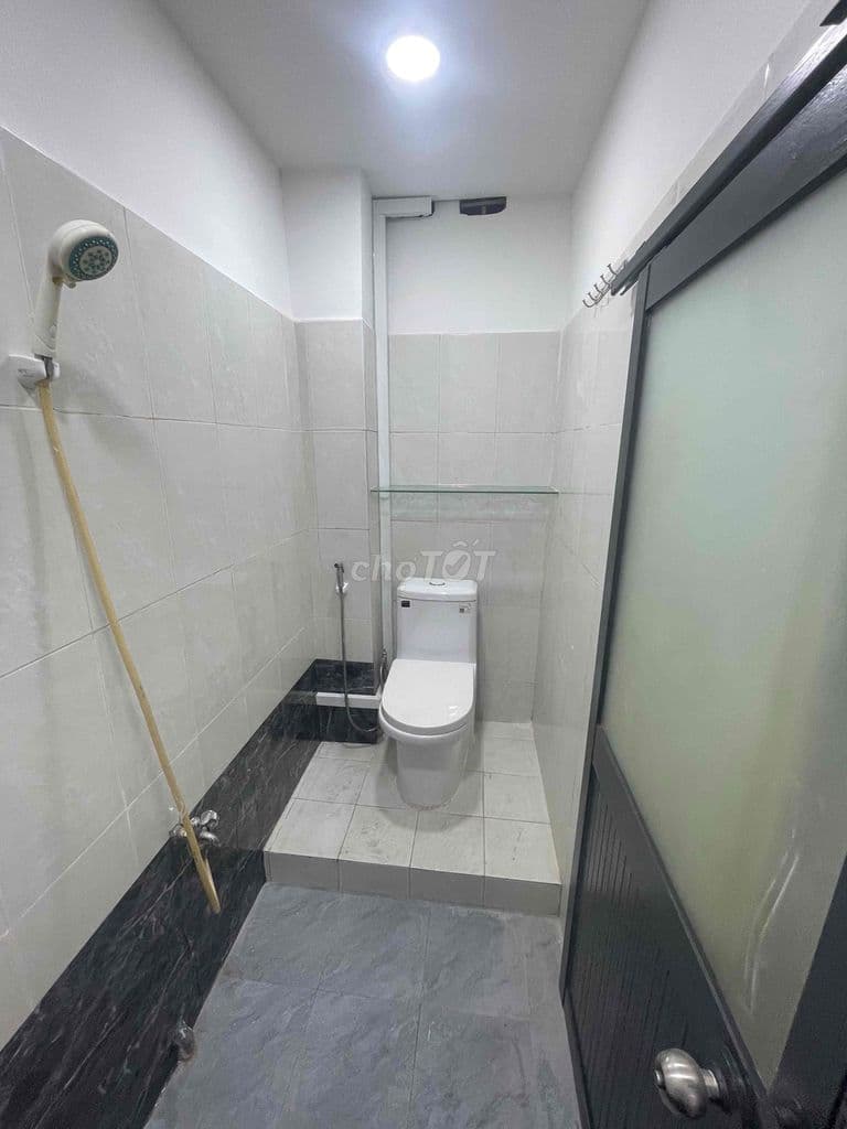 Bán căn hộ Cách Mạng Tháng Tám, 45m2 2PN-1WC khu thang bộ, có Sổ Hồng - Ảnh 3