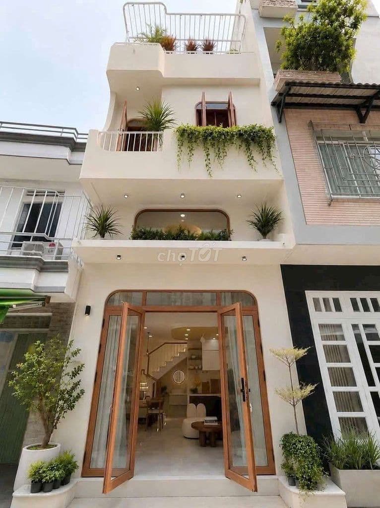 NHÀ ĐẸP SÁT AEON TÂN PHÚ - NHÀ MỚI 100% FULL NỘI THẤT
