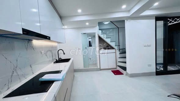 bán nhà đẹp ở ngay Đống Đa giá 6.15 tỷ - Ảnh 2