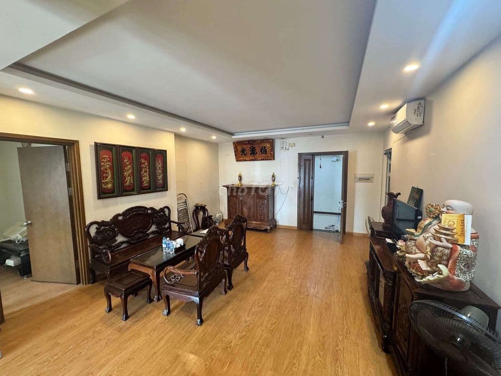 Hơn 5 tỷ Chung cư 885 Tam Trinh 70m 2PN 2WC view Hồ Yên Sở cạnh Gamuda