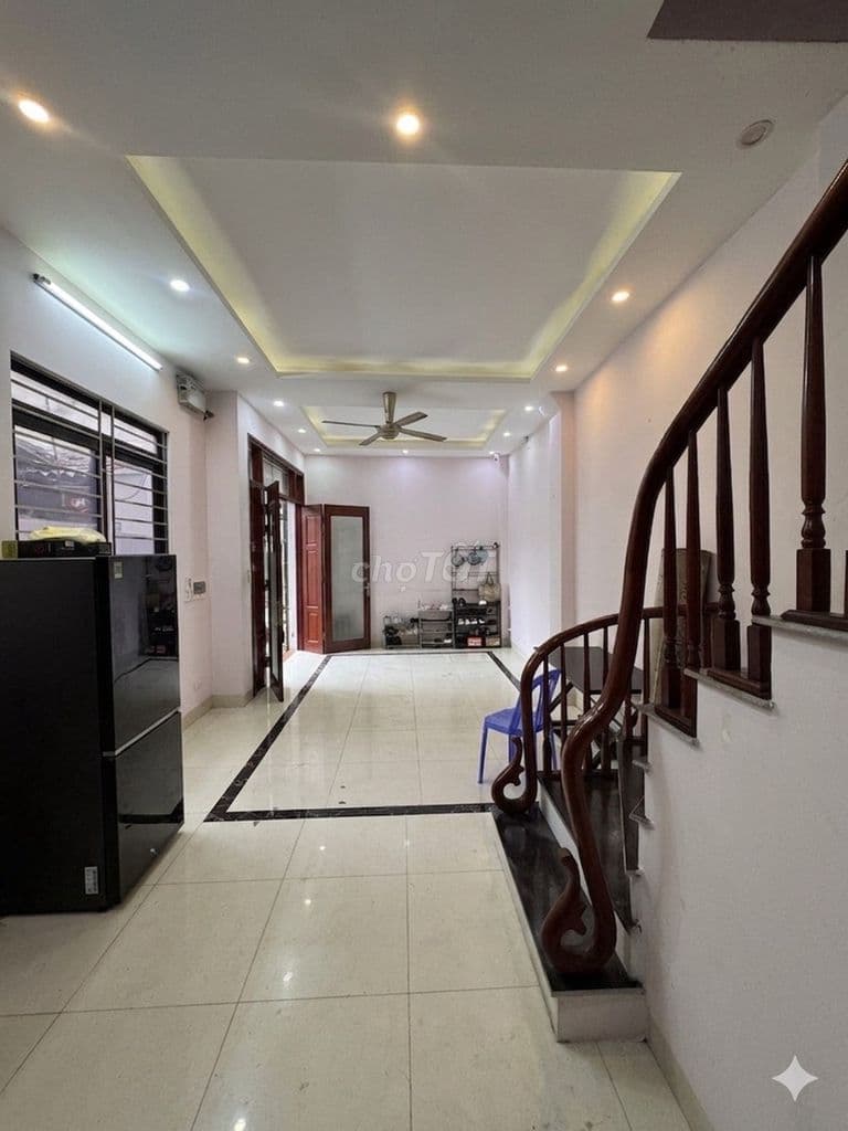 NHÀ MẶT TIỀN GẦN 10M - LÔ GÓC - NHÀ MỚI ĐẸP -HOÀNG MAI. - Ảnh 2