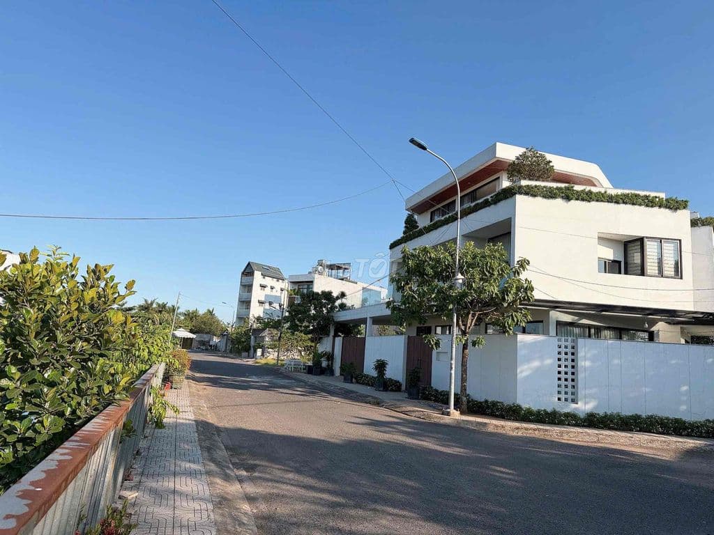 2 Nền Đất View Rạch - KDC Tăng Long Riverview - GIÁ TỐT - Ảnh 3