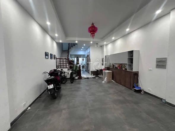 bán nhà 61 Lạc Trung siêu đẹp thiết kế đẳng cấp - Ảnh 3