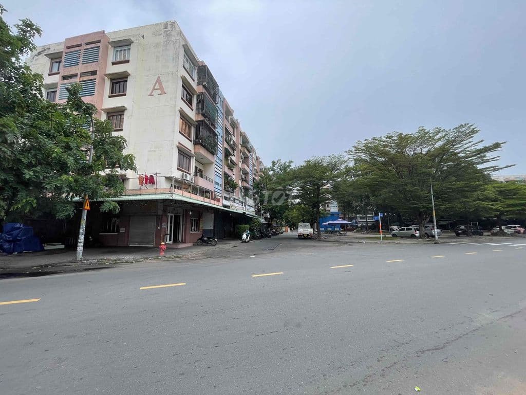 Chính chủ cần bán Căn hộ lầu 3, thang bộ, Chung cư sơn kỳ Lô A: 72m2