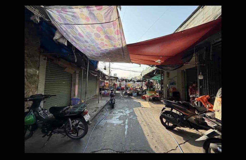 Siêu Vị Trí Kinh Doanh- Giá Rẻ- 7 Tỷ 9 - Ảnh 2