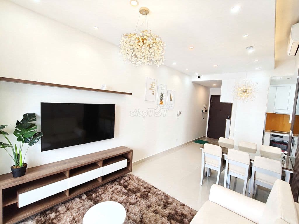 Bán officetel Quận 7 Sunrise Cityview 2pn 1wc 56m2 giá 4,3 tỷ