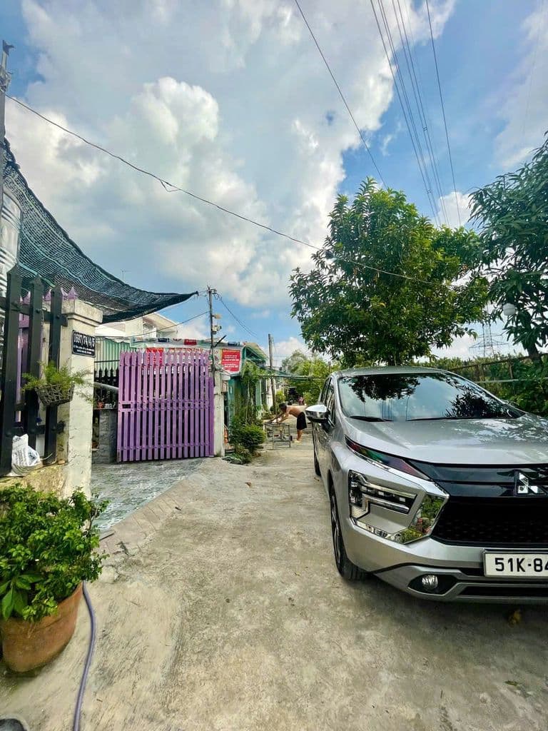 Bán Đất Hẻm 1697 Lê Văn Lương Hẻm Oto- Giá chỉ 1 tỷ 200 triệu.